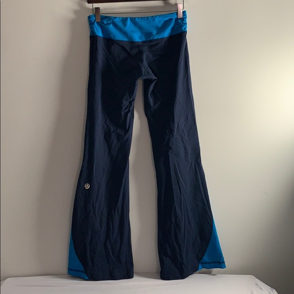 Lululemon Flare Yoga Pants Blue Two Tone 6 Lowrise - Picture 2 of 7